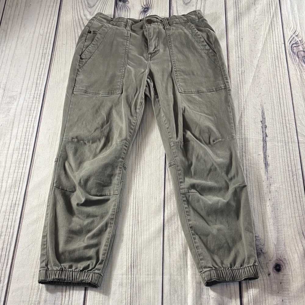 Casual Olive Green Women's Pants
